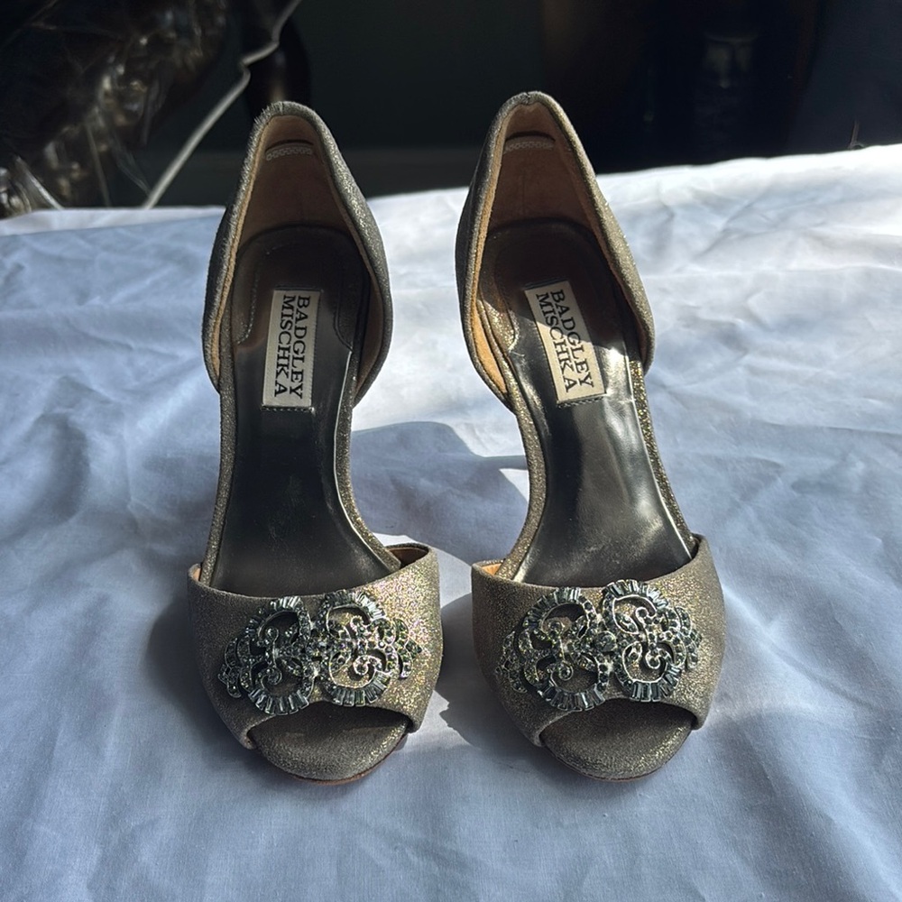 Badgley Mischka Gold Crystal Embellished Heels